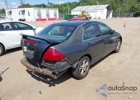 2007 Honda Accord 2.4 Se z USA, uszkodzony, nr VIN 1HGCM56337A216415